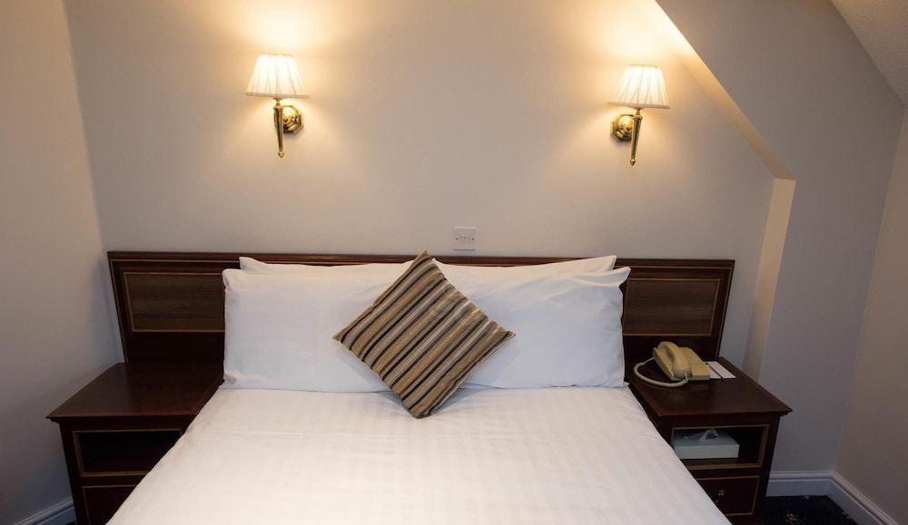 The Holt Hotel Steeple Aston Ngoại thất bức ảnh